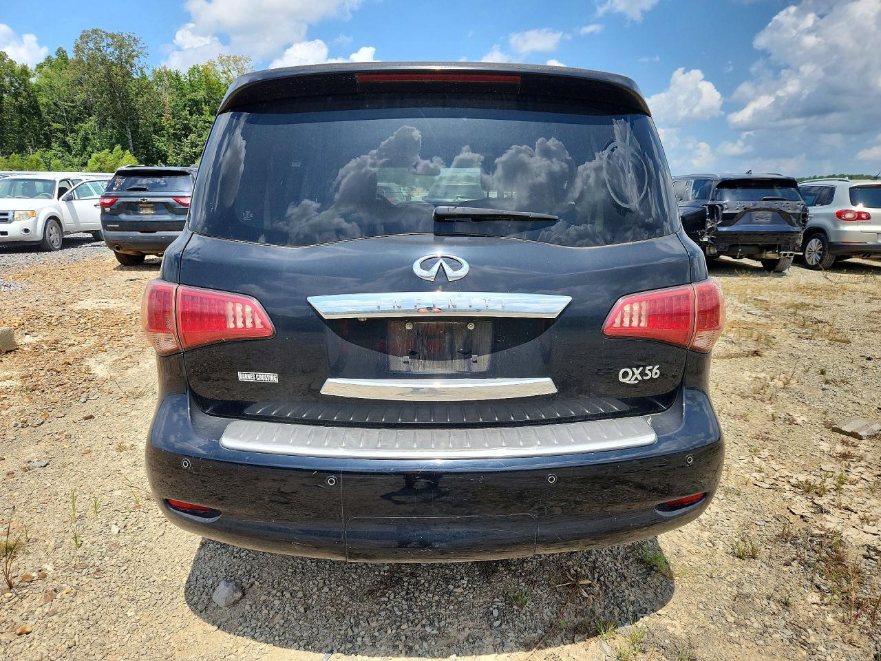 2013 INFINITI QX56 BASE — Фото 6 из 13