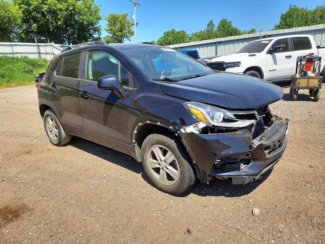 KL7CJPSB3MB343619 2021 CHEVROLET TRAX photo no. 4