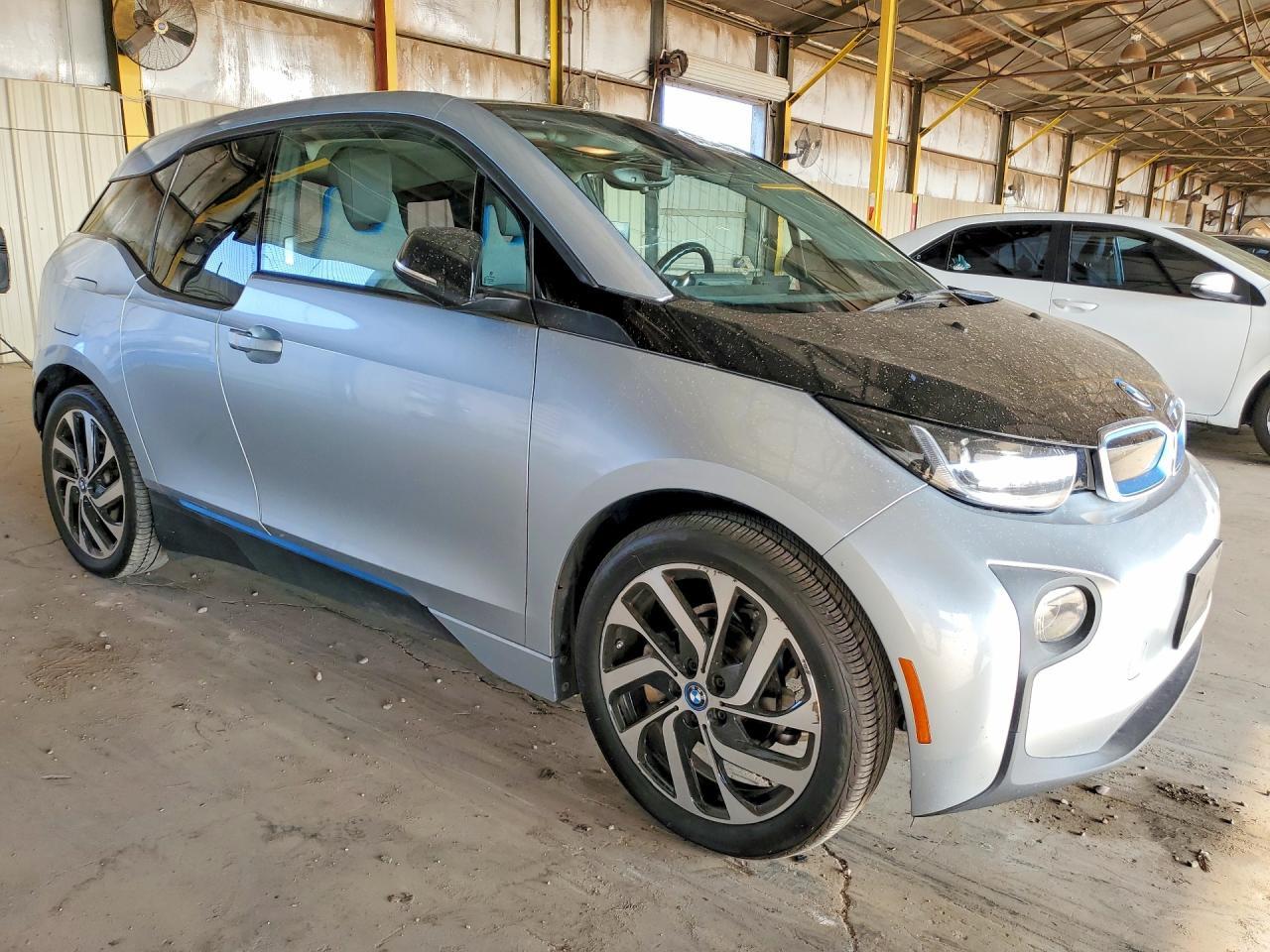 2017 BMW I3 BEV — Фото 4 из 12