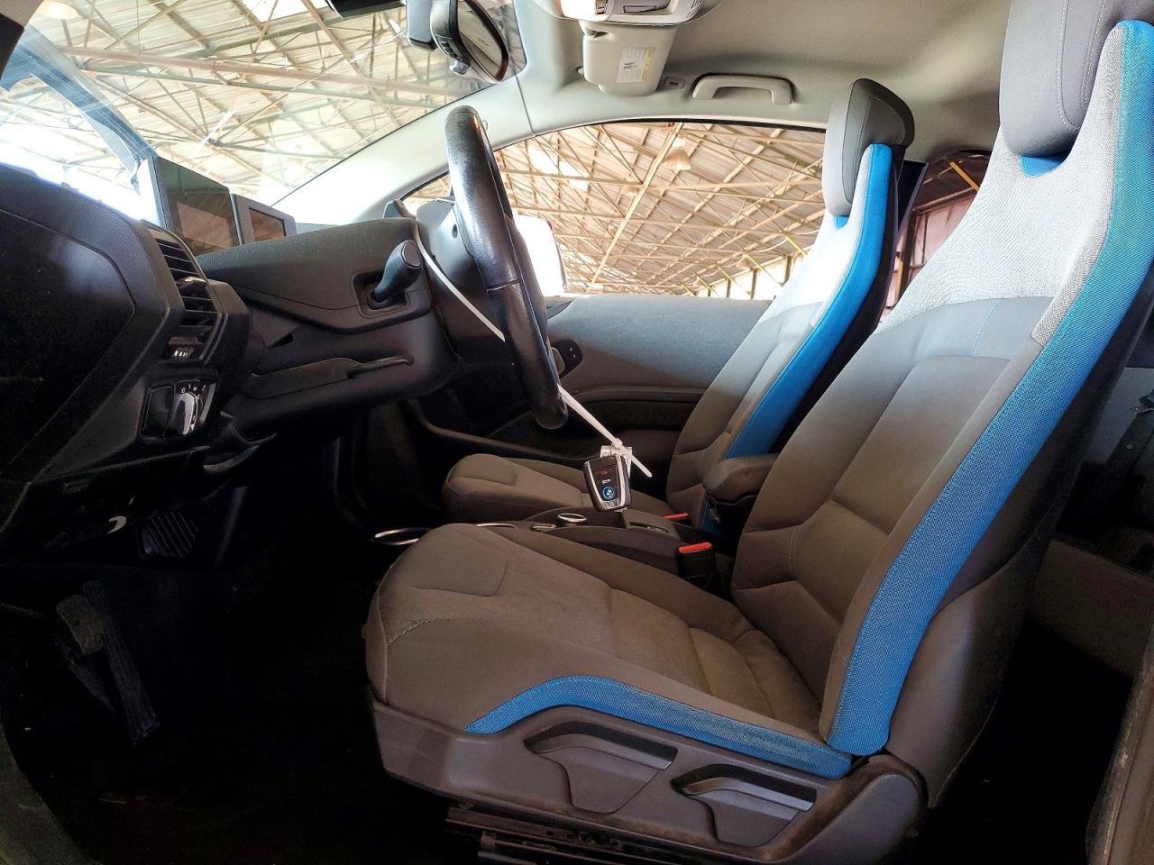 2017 BMW I3 BEV — Фото 7 из 12
