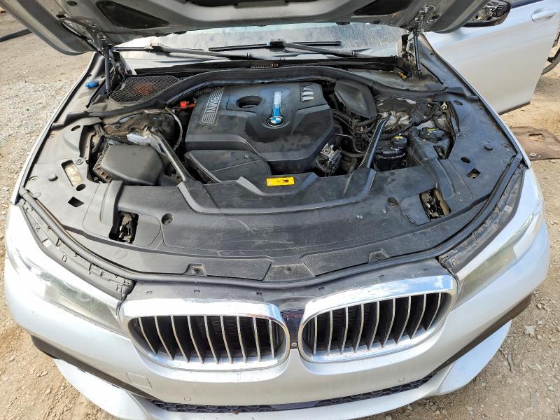 2017 BMW 740 XE — Фото 11 из 12