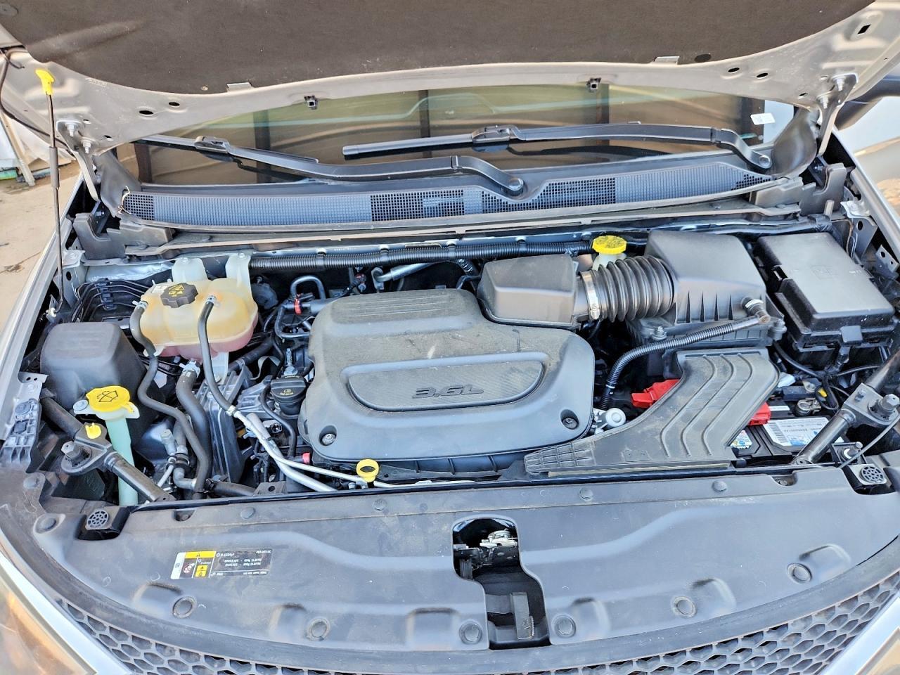 2021 CHRYSLER VOYAGER LXI — Фото 12 из 13