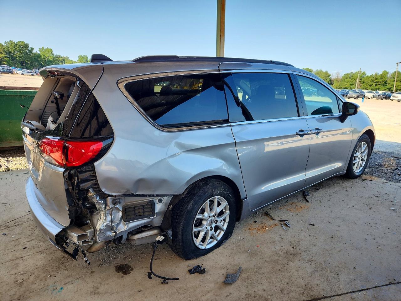 2021 CHRYSLER VOYAGER LXI — Фото 3 из 13