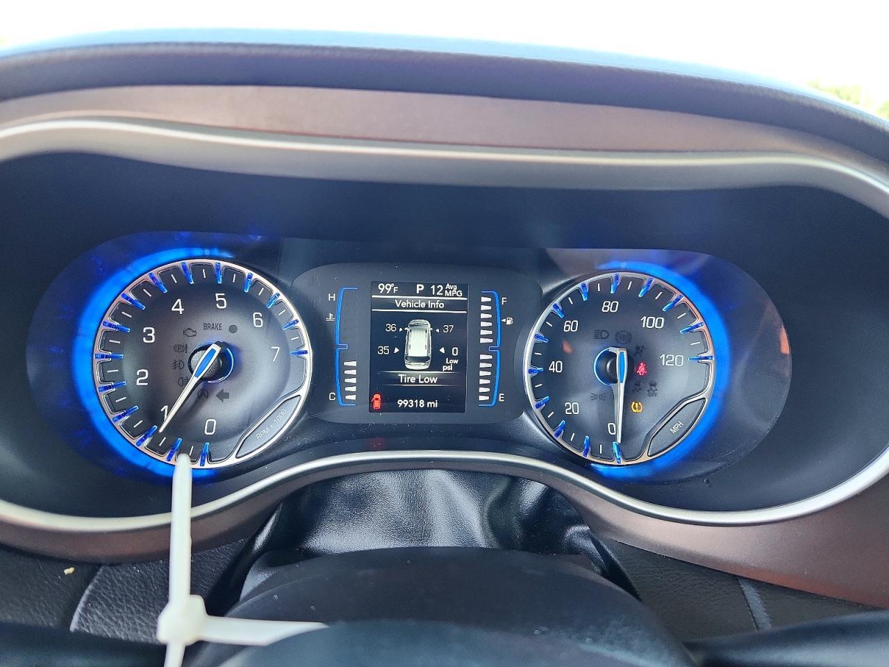 2021 CHRYSLER VOYAGER LXI — Фото 9 из 13