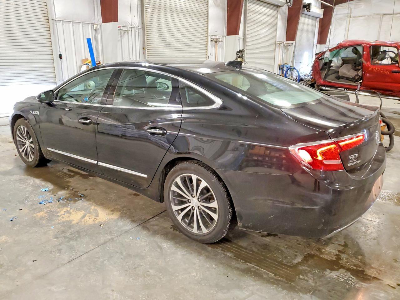 2017 BUICK LACROSSE ESSENCE — Фото 2 из 12