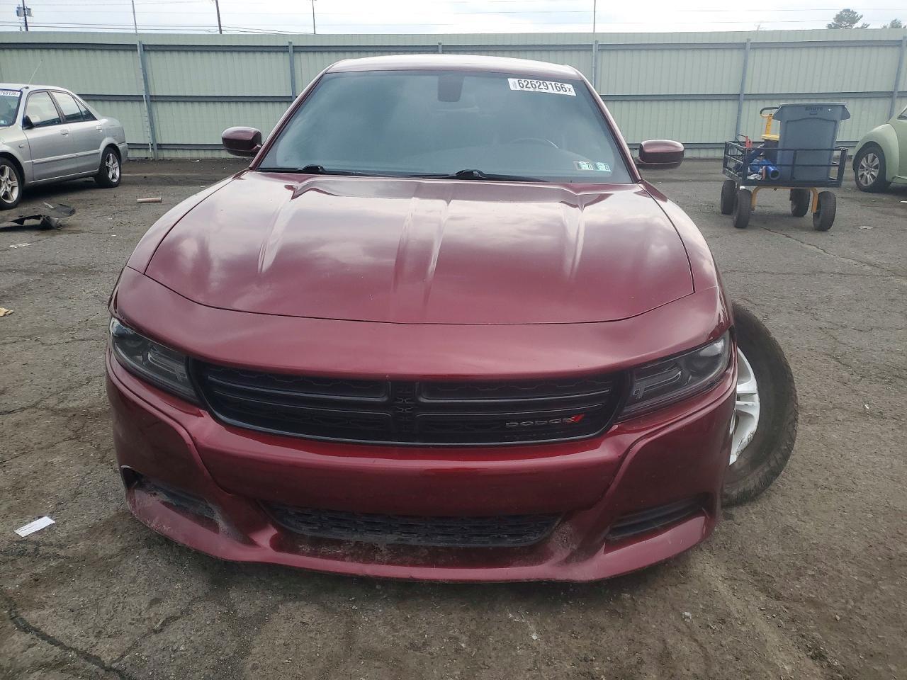 2021 DODGE CHARGER SXT — Фото 5 из 12