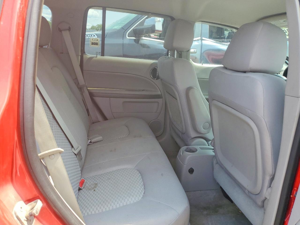 2011 CHEVROLET HHR LT — Фото 10 из 12