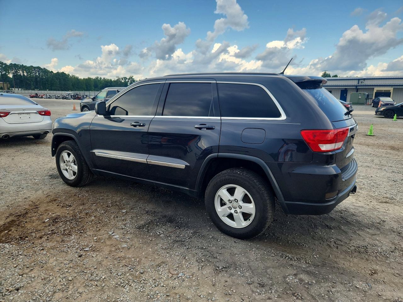 1C4RJEAG0DC534536 2013 JEEP GRAND CHEROKEE photo no. 2