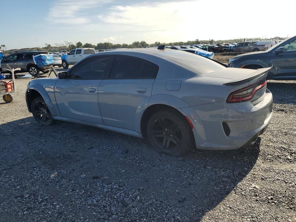 2021 DODGE CHARGER SRT HELLCAT — Фото 2 из 12