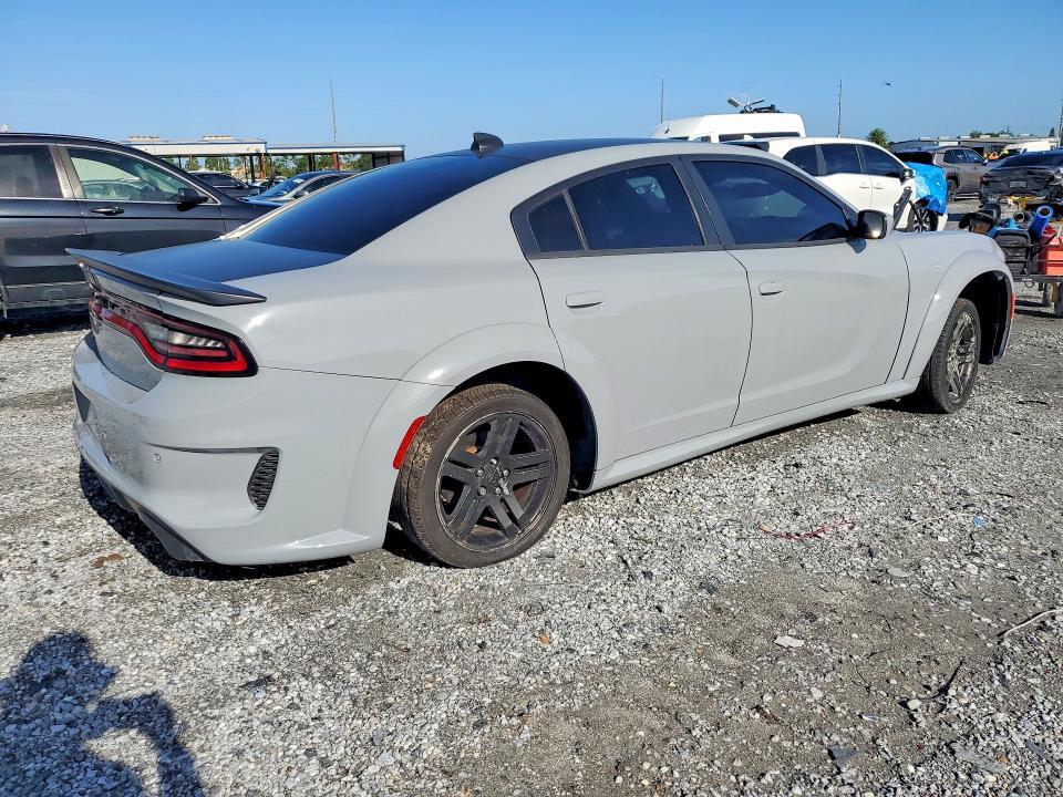 2021 DODGE CHARGER SRT HELLCAT — Фото 3 из 12