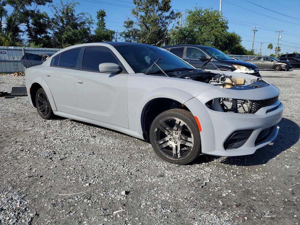 2021 DODGE CHARGER SRT HELLCAT — Фото 4 из 12