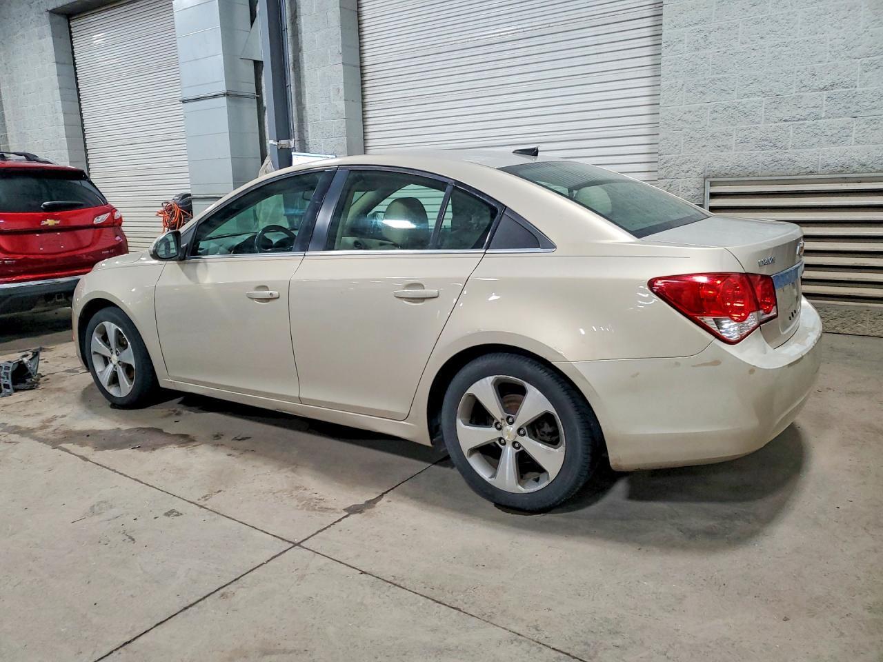 2011 CHEVROLET CRUZE LT — Фото 2 из 12