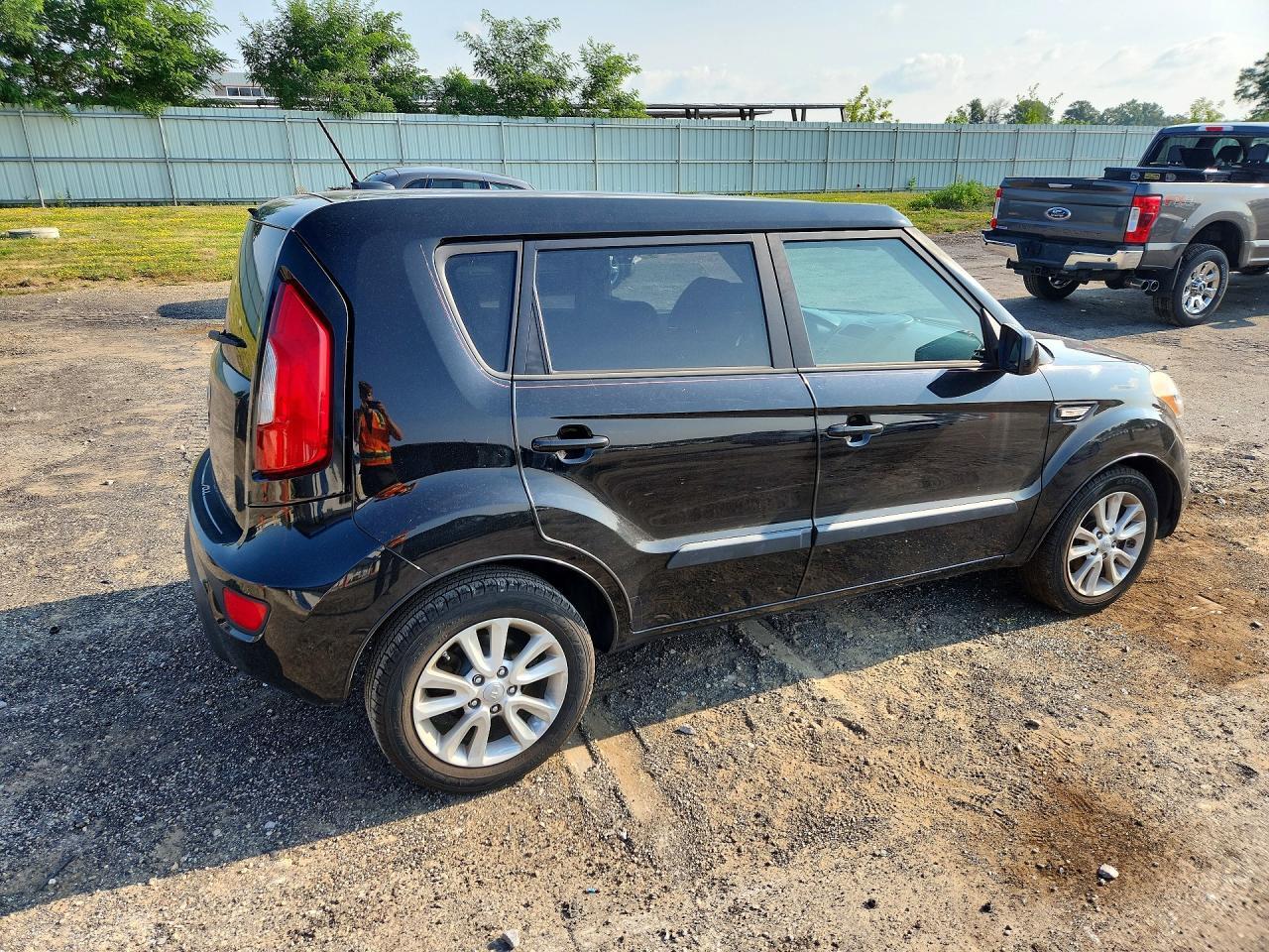 2013 KIA SOUL BASE — Фото 3 из 13