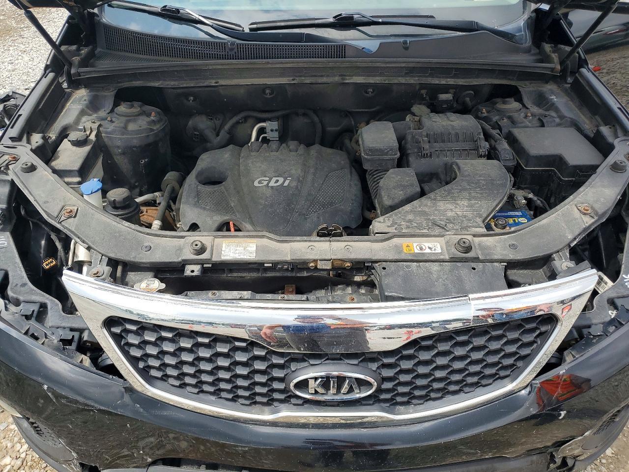 2013 KIA SORENTO LX — Фото 12 из 14