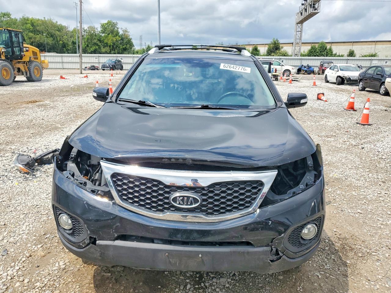 2013 KIA SORENTO LX — Фото 5 из 14
