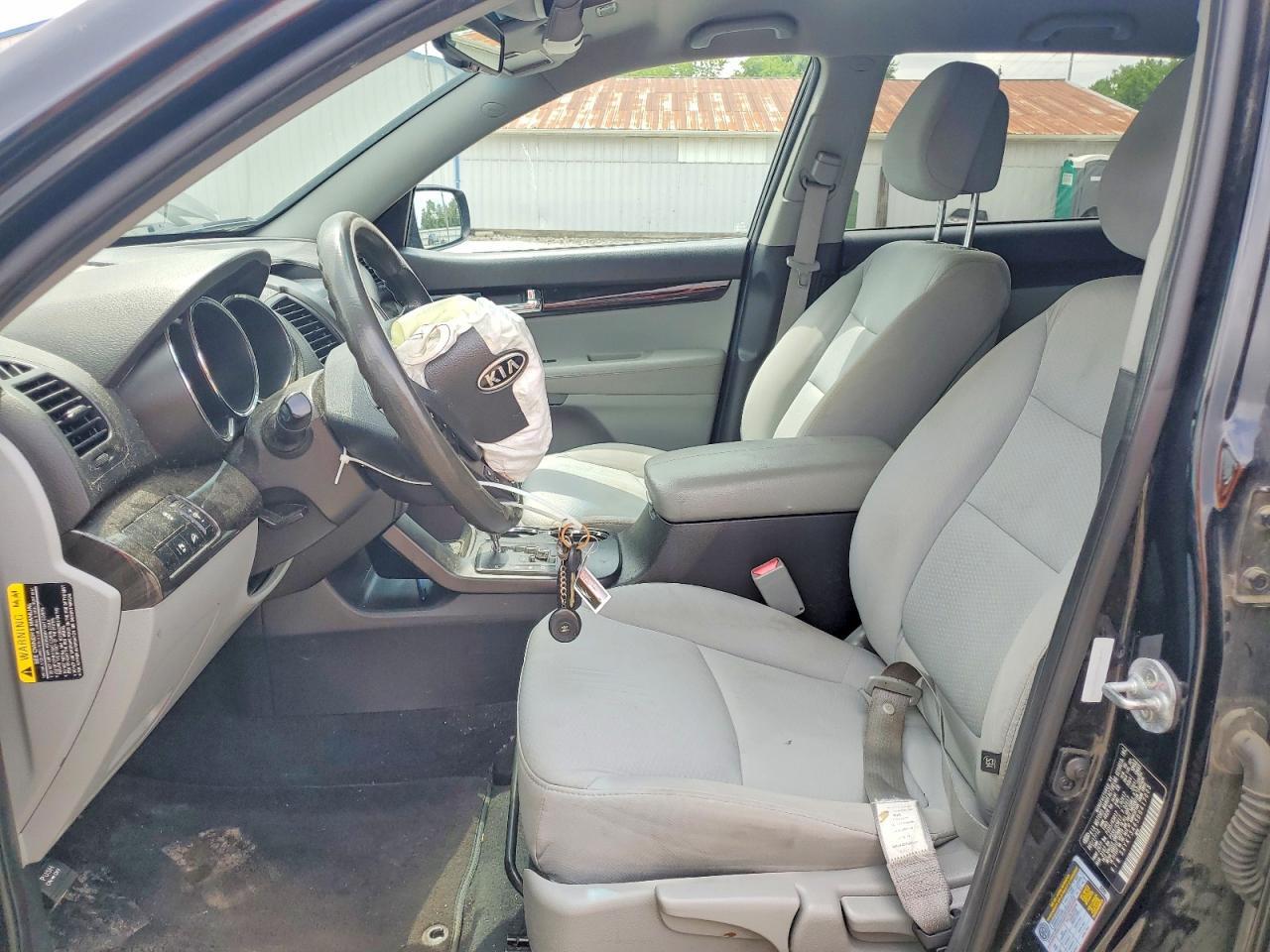 2013 KIA SORENTO LX — Фото 7 из 14