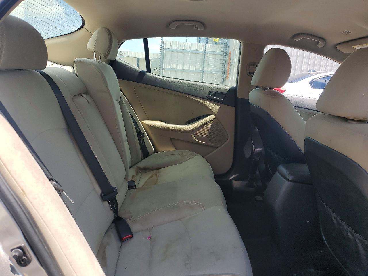2013 KIA OPTIMA LX — Фото 10 из 12