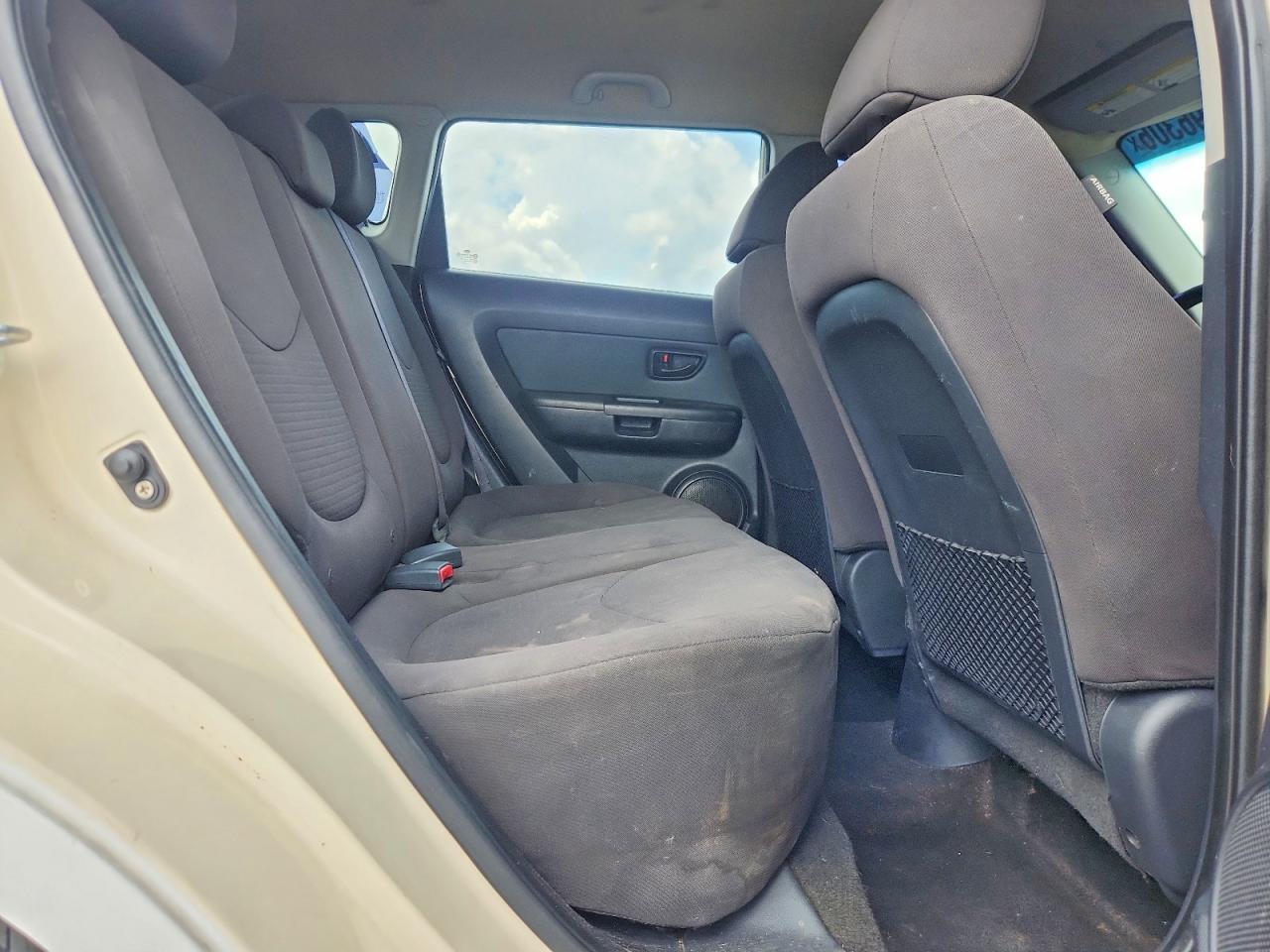 2013 KIA SOUL BASE — Фото 10 из 12