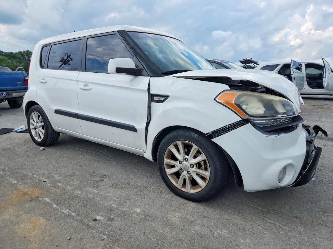 2013 KIA SOUL BASE — Фото 4 из 12