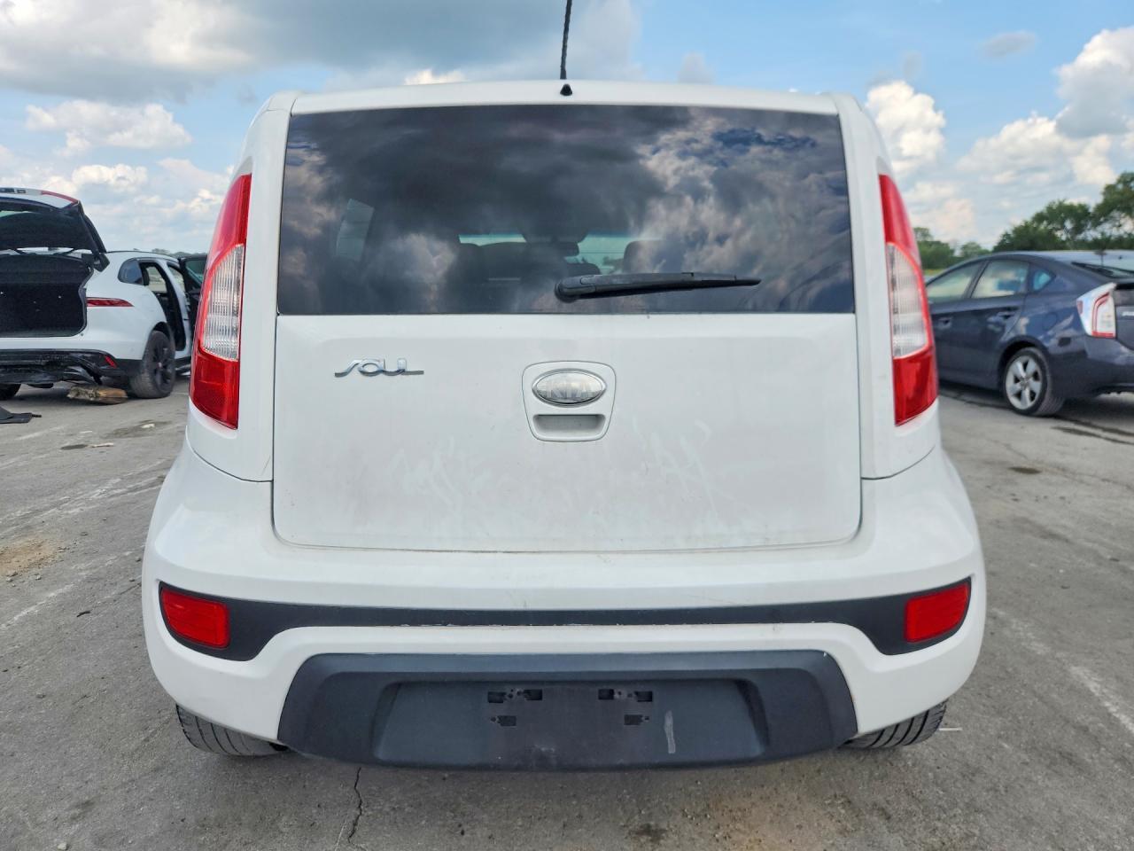 2013 KIA SOUL BASE — Фото 6 из 12