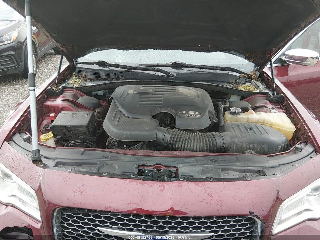 2C3CCAEG5KH594913 2019 CHRYSLER 300 photo no. 10
