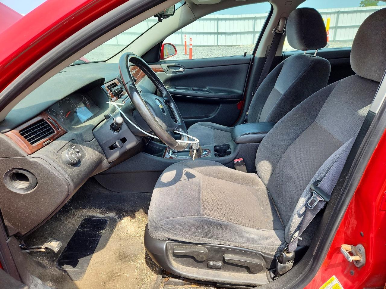 2011 CHEVROLET IMPALA LT — Фото 7 из 12