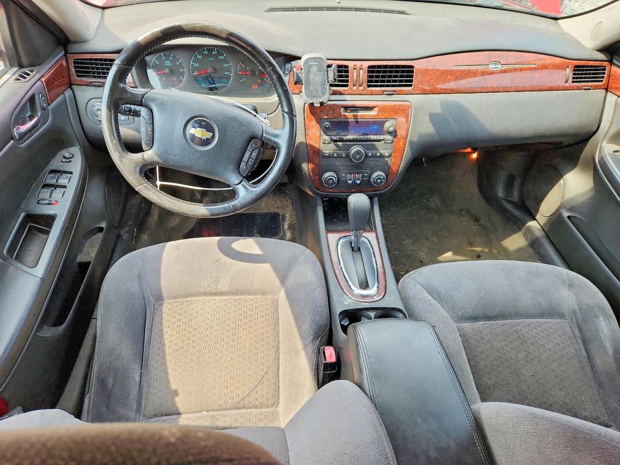 2011 CHEVROLET IMPALA LT — Фото 8 из 12