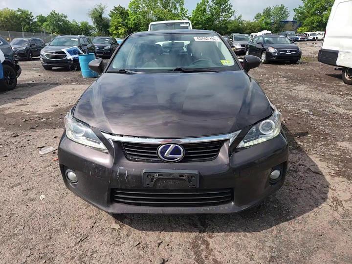 2013 LEXUS CT 200 — Фото 13 из 14