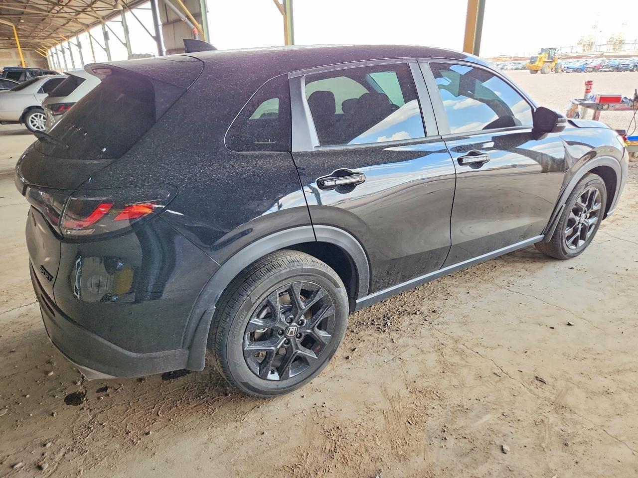 2025 HONDA HR-V AWD SPORT — Фото 3 из 12