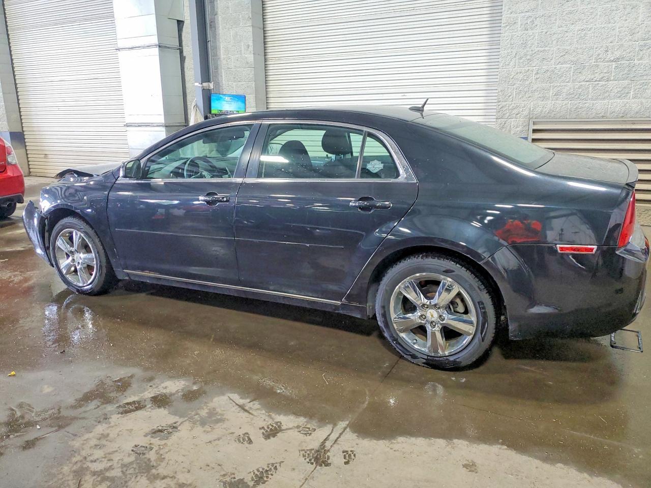 2011 CHEVROLET MALIBU 1LT — Фото 2 из 13