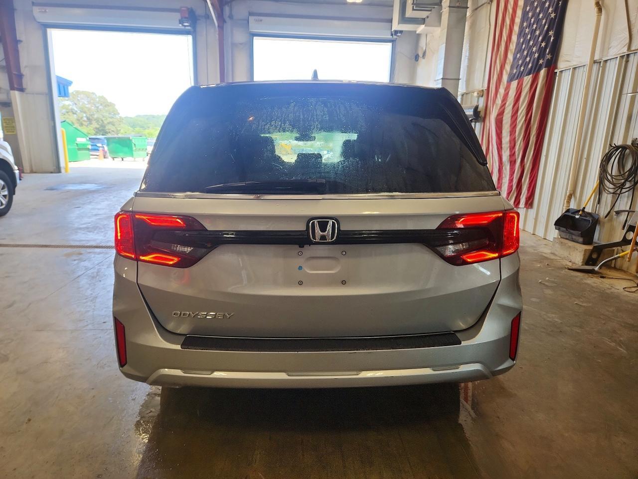 2025 HONDA ODYSSEY EXL — Фото 6 из 13