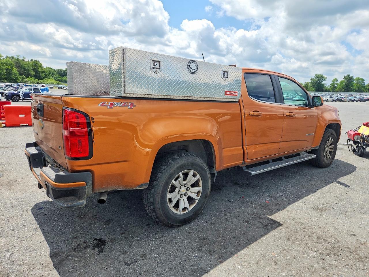 2017 CHEVROLET COLORADO LT — Фото 3 из 12
