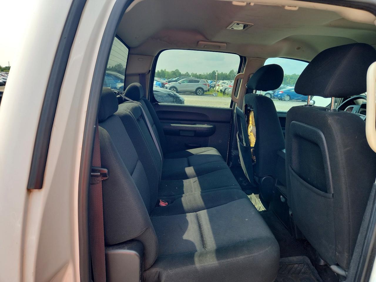 3GCPKSE36BG251868 2011 CHEVROLET SILVERADO photo no. 10