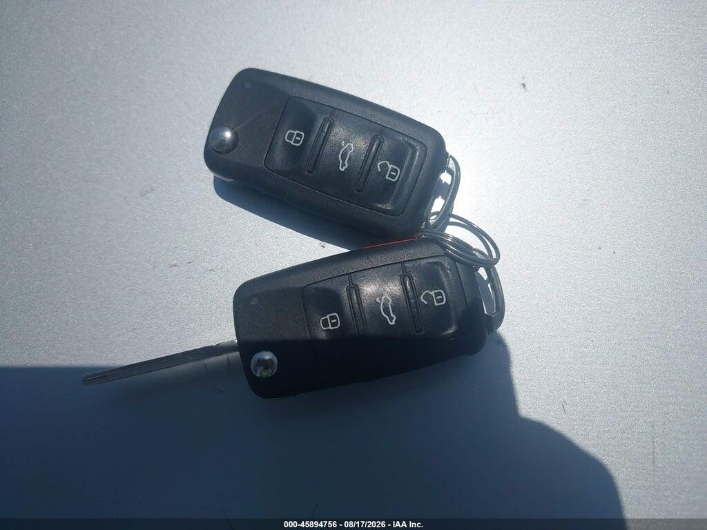 3VWDB7AJ5HM312459 2017 VOLKSWAGEN JETTA photo no. 11