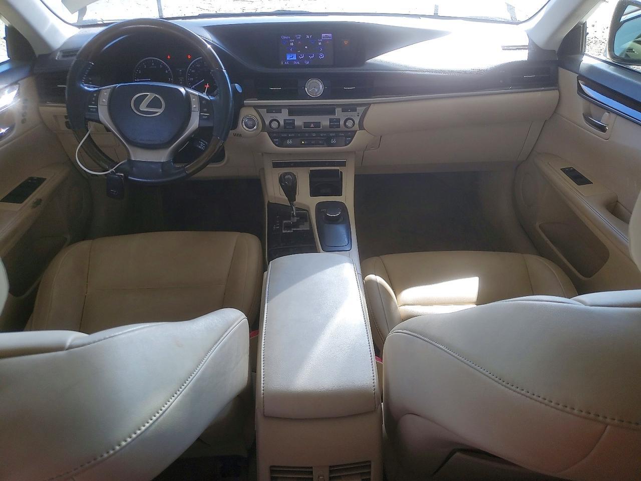 JTHBK1GG6D2025599 2013 LEXUS ES photo no. 8
