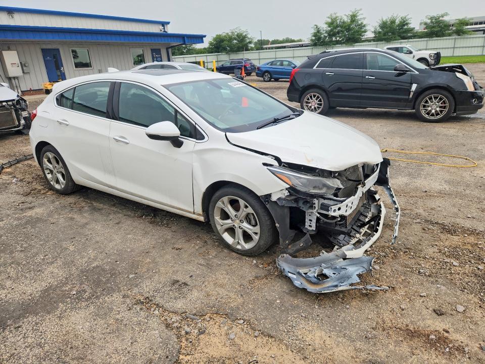 2017 CHEVROLET CRUZE PREMIER — Фото 4 из 13