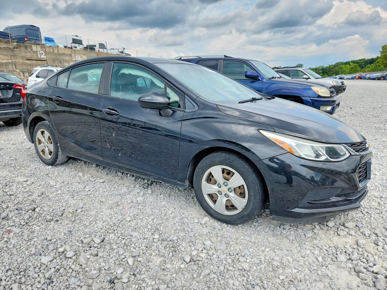1G1BC5SM4H7118416 2017 CHEVROLET CRUZE photo no. 4