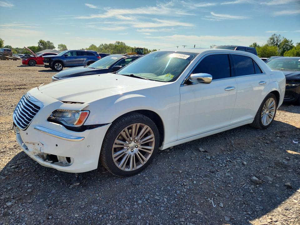 2011 CHRYSLER 300C 2C3CA6CTXBH580959