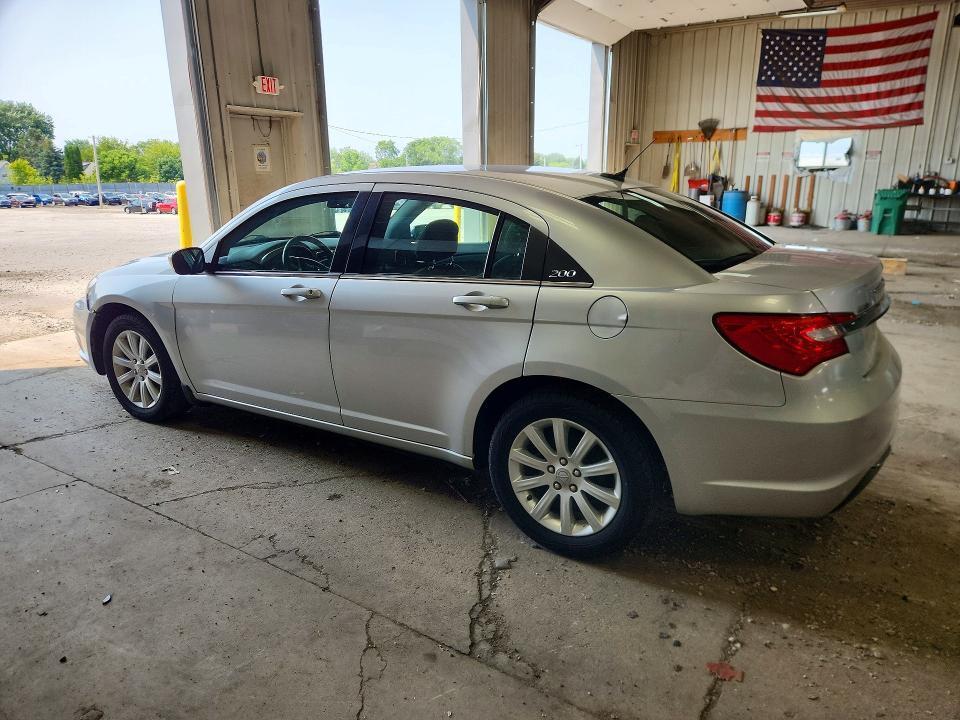 2011 CHRYSLER 200 TOURING — Фото 2 из 12