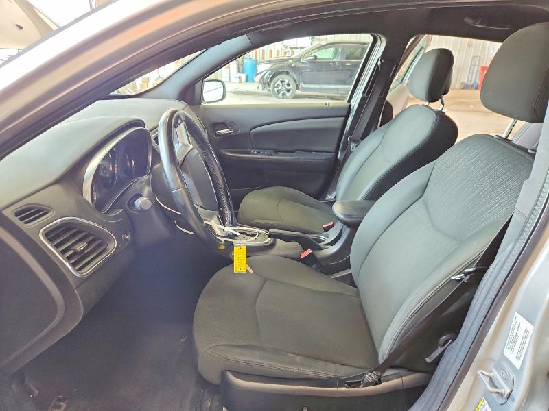 2011 CHRYSLER 200 TOURING — Фото 7 из 12