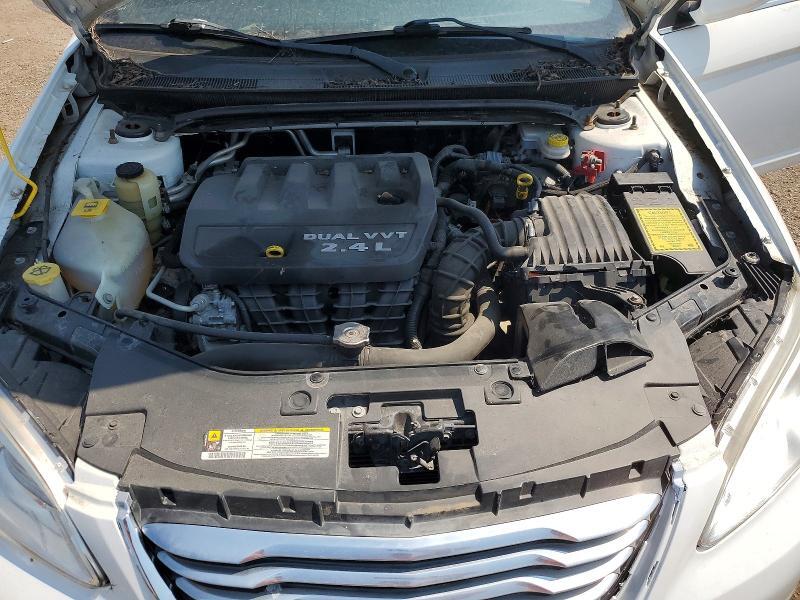1C3BC4FB2BN560449 2011 CHRYSLER 200 photo no. 11