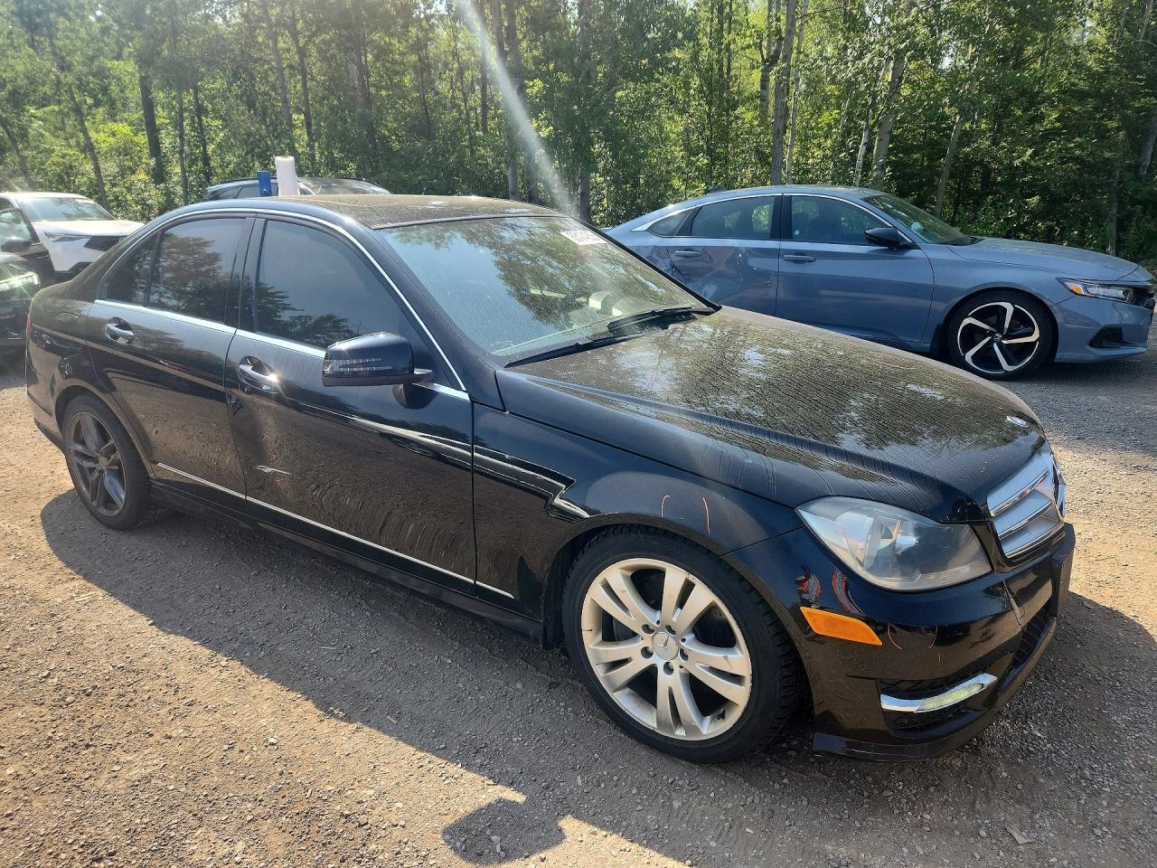 2013 MERCEDES-BENZ C 300 4MATIC — Фото 4 из 12