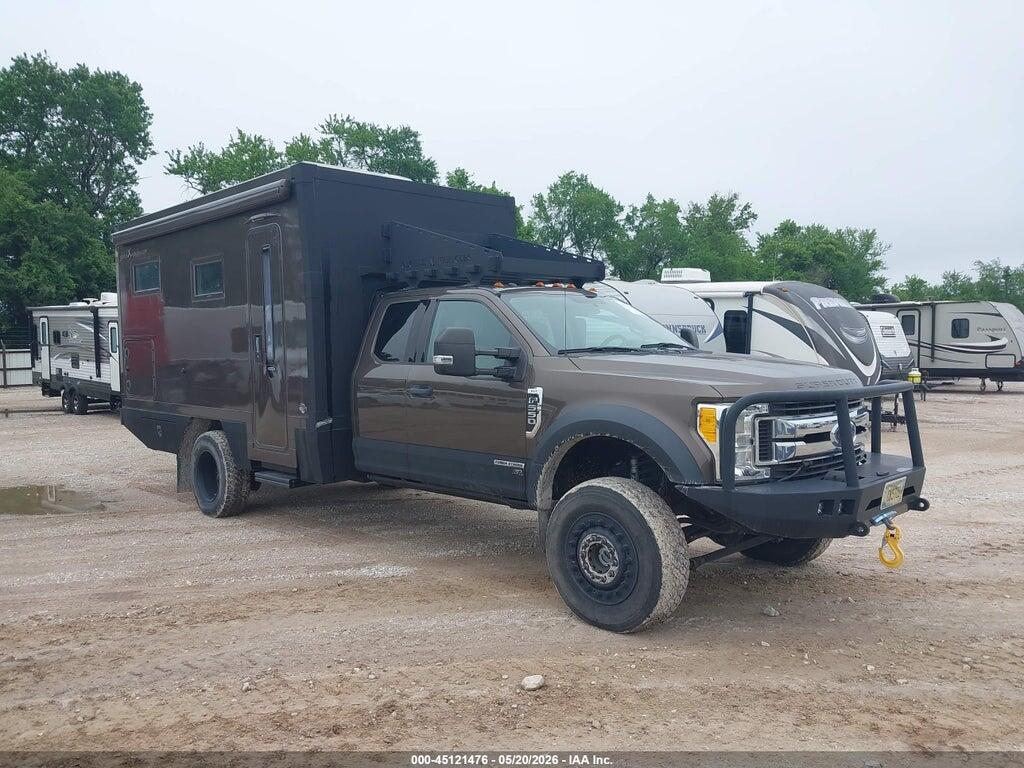 1FD0X5HT6HEC11219 2017 FORD F-550 CHASSIS photo no. 1