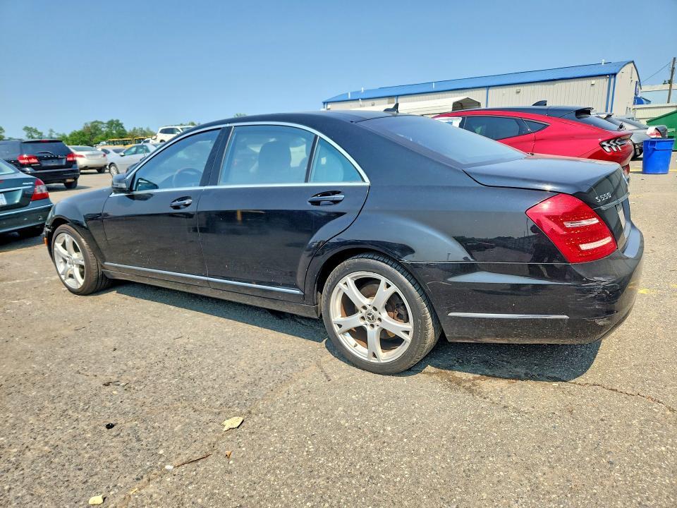 2013 MERCEDES-BENZ S 550 4MATIC — Фото 2 из 12