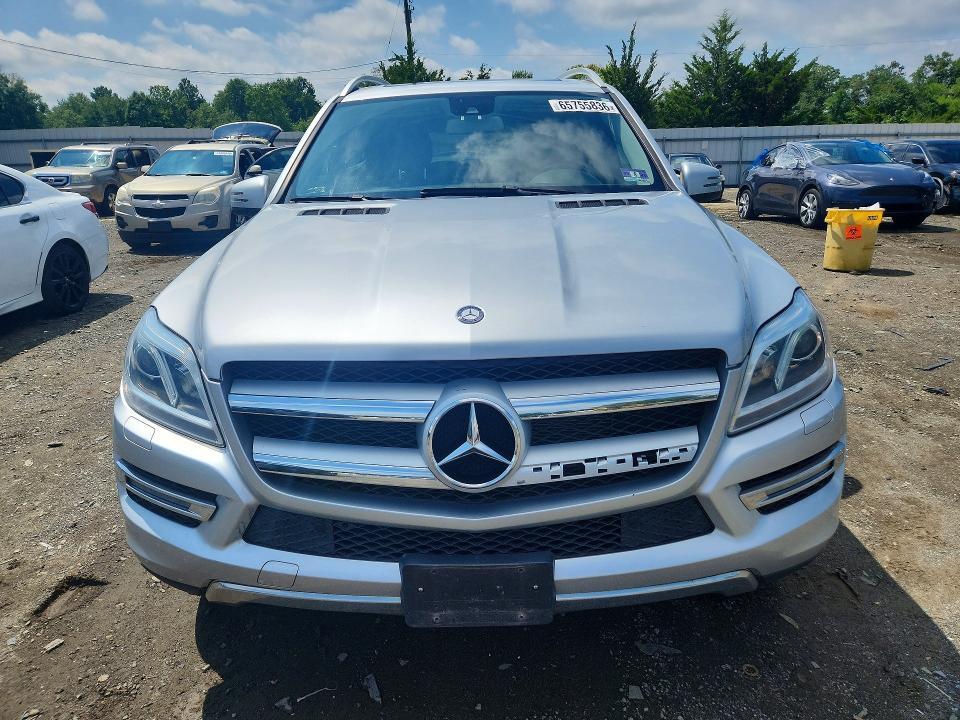2013 MERCEDES-BENZ GL 450 4MATIC — Фото 5 из 13