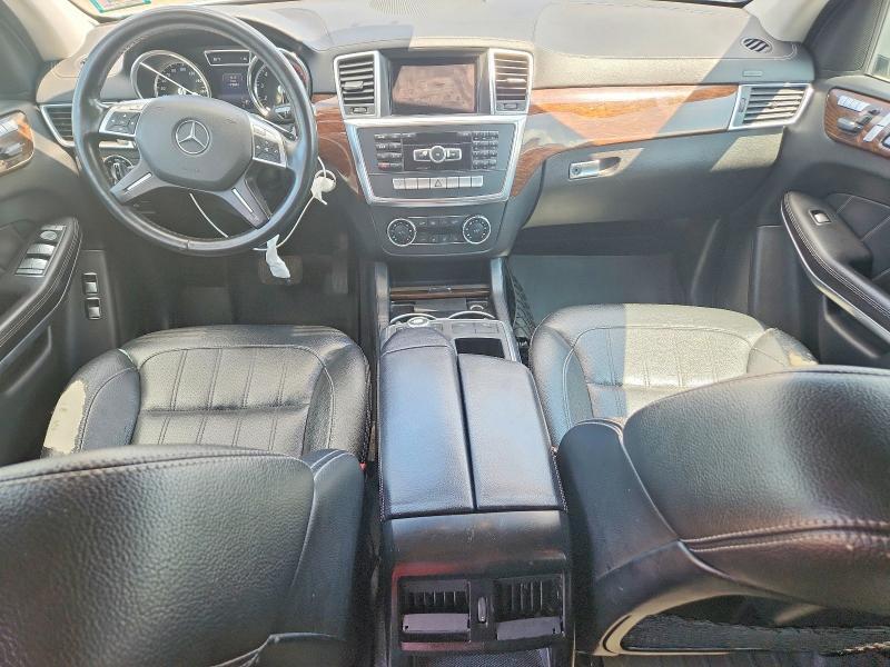 2013 MERCEDES-BENZ GL 450 4MATIC — Фото 8 из 13