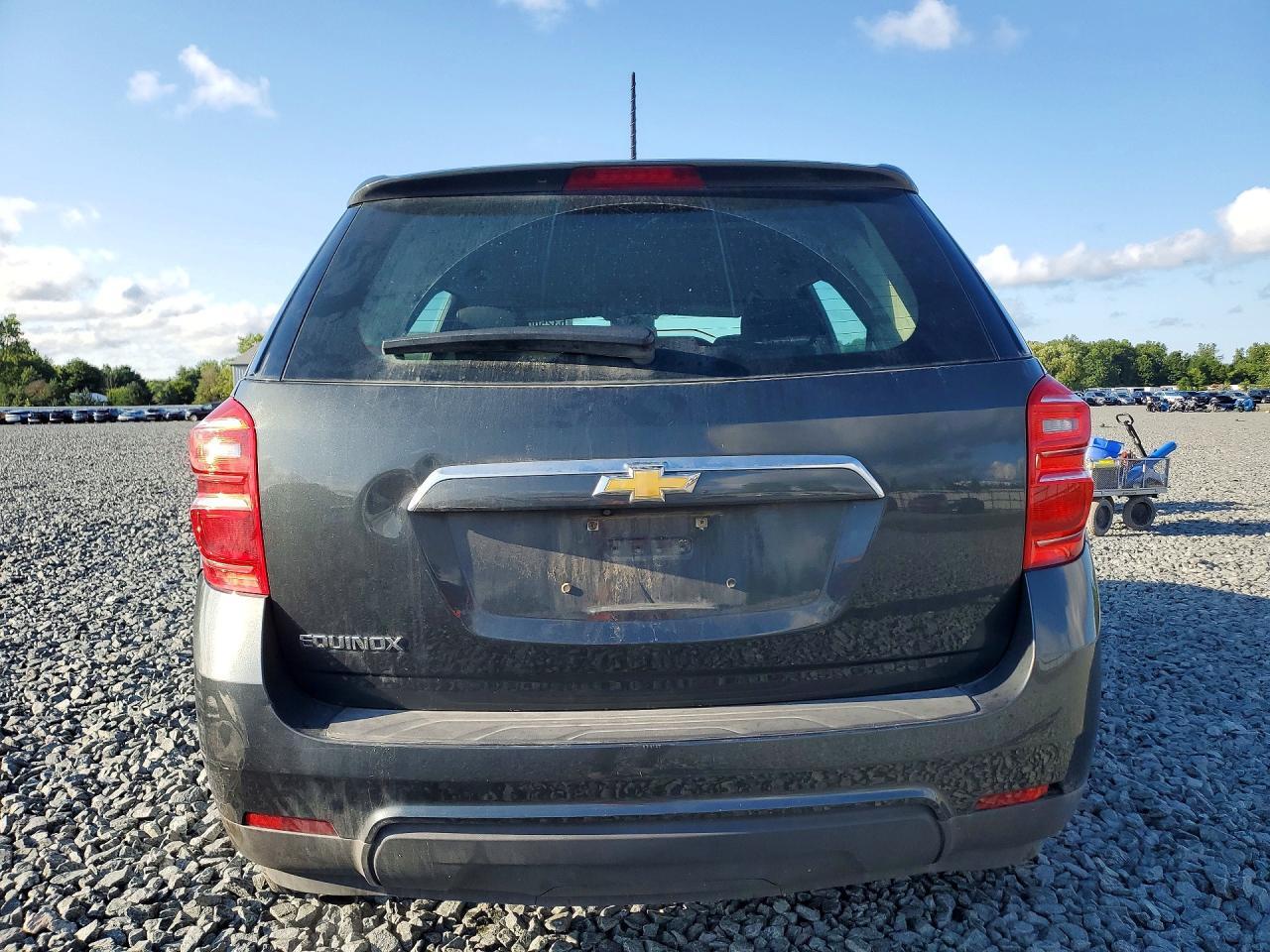 2017 CHEVROLET EQUINOX LS — Фото 6 из 13