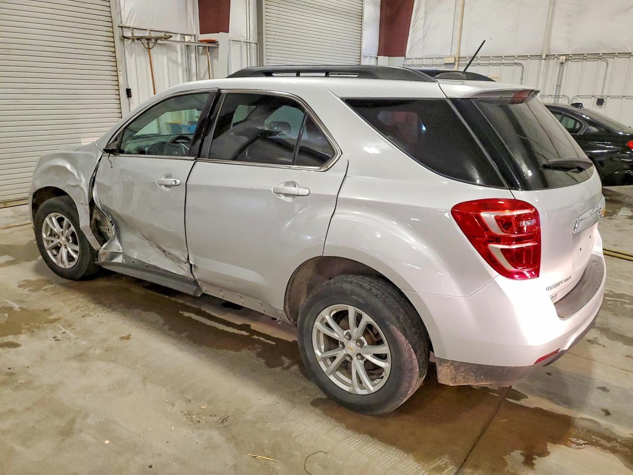2017 CHEVROLET EQUINOX LT — Фото 2 из 13