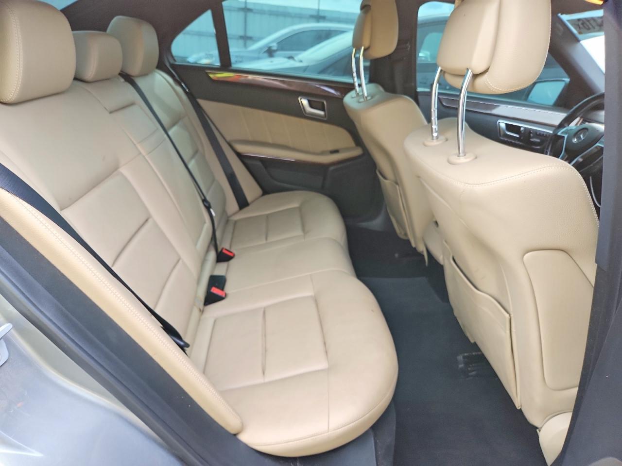 2013 MERCEDES-BENZ E 350 4MATIC — Фото 10 из 12