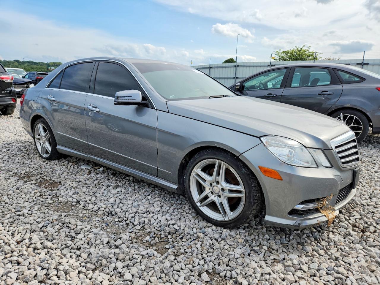 2013 MERCEDES-BENZ E 350 4MATIC — Фото 4 из 12